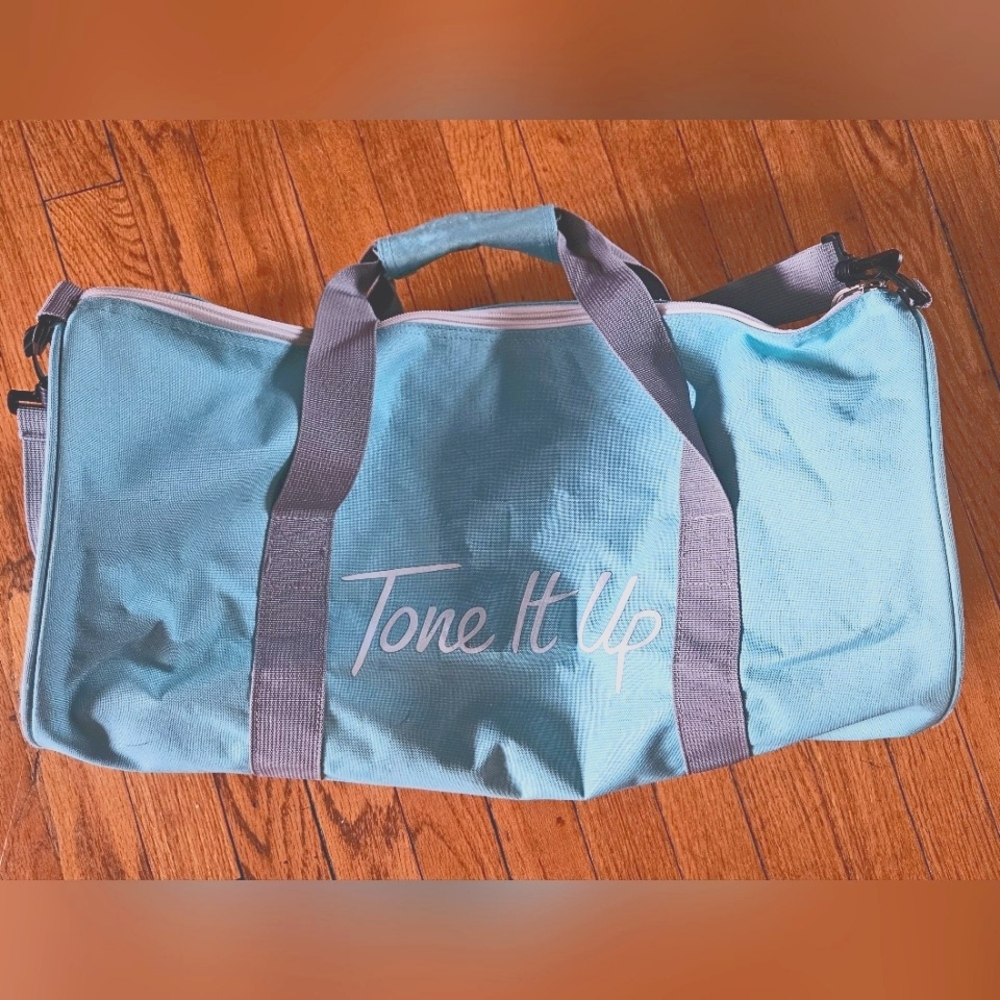 Tone It Up Duffel Bag, Teal